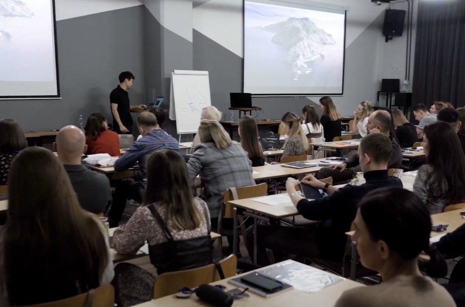 А.В. Тихонов о семинаре Дм. И и А. Койстрика 